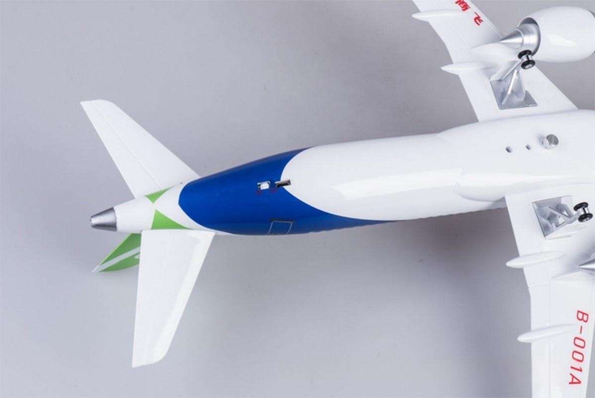 โมเดลเครื่องบินพลาสติกขนาด 38  - Model Airplane Plastic บทวิจารณ์และราคา